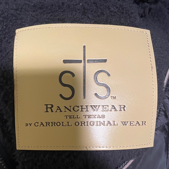 STS The Savannah Ranchwear Black Quilted Jacket - Picture 2 of 3